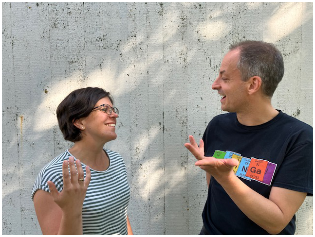 Die beiden neuen Leitungen des AK 2. Ausbildungsphase, Silvia Scheipers und Florian Hilgers, im Gespräch.