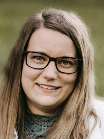 Laura Schlösser