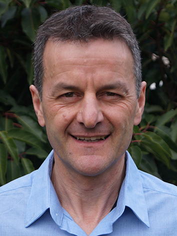 Portrait: Prof. Dr. Markus Lang